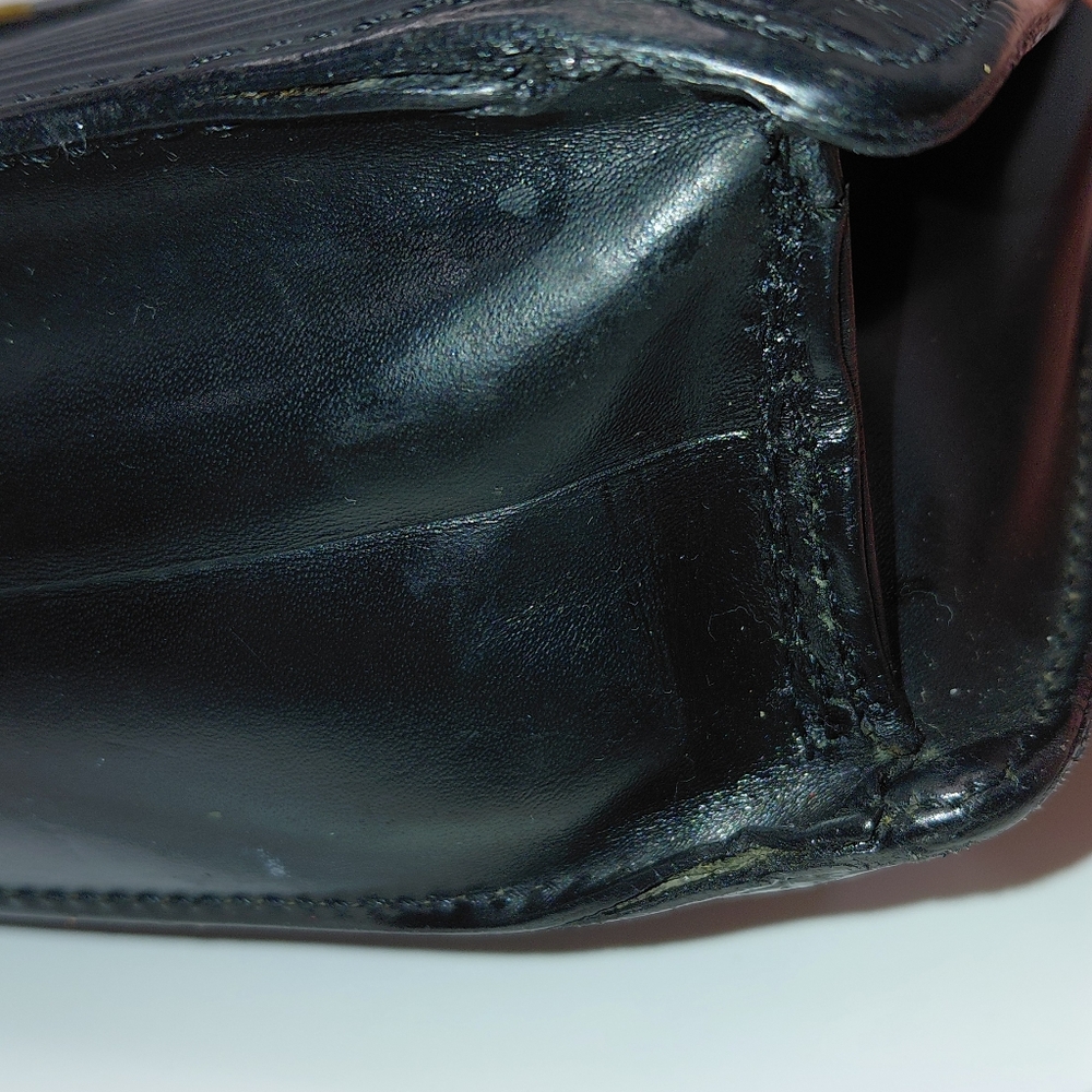 Louis Vuitton Black Epi Leather Sellier Dragonne Clutch Bag Vintage! - Picture 4 of 16